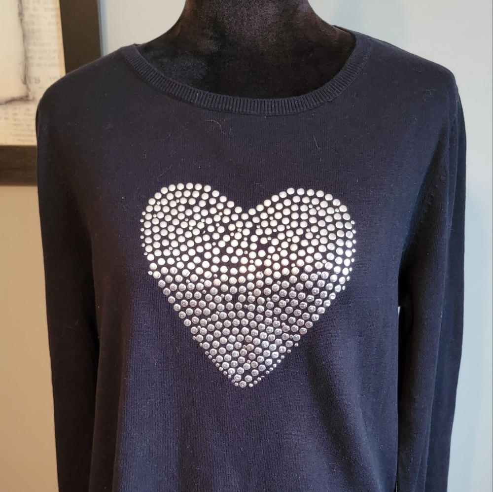 Nouveaux Embellished Silver Heart On Black Sweater - Picture 2 of 5